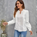 Blusa de Renda com Mangas Bufantes Elegance